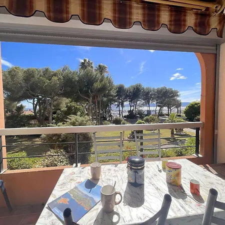 Climatise Avec Terrasse Et Garage - 4 Couchages, St Raphael - Fr-1-226a-180 * Сен-Рафаэль