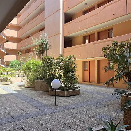 Апартаменты Climatise Avec Terrasse Et Garage - 4 Couchages, St Raphael - Fr-1-226a-180 Сен-Рафаэль