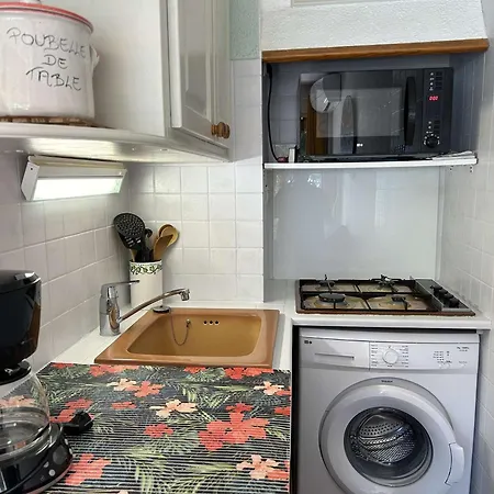 Climatise Avec Terrasse Et Garage - 4 Couchages, St Raphael - Fr-1-226a-180 아파트 *