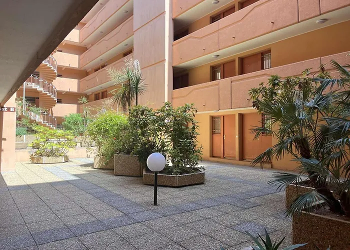 Appartement Climatisé Avec Terrasse Et Garage - 4 Couchages, St Raphaël - Fr-1-226a-180 Saint-Raphaël